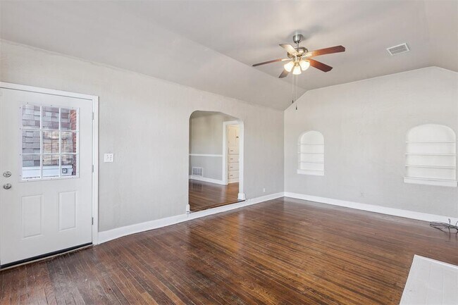 Foto del edificio - 1220 NW 43rd St