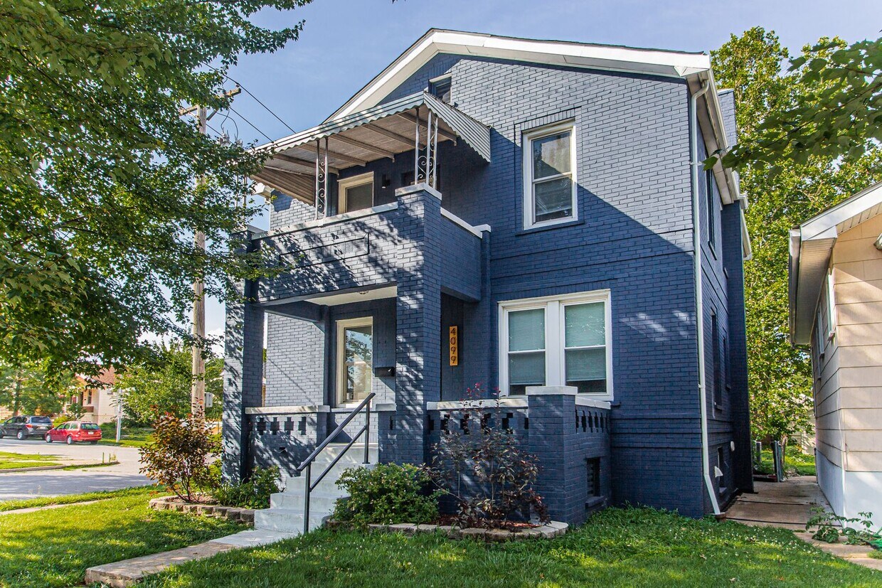 Primary Photo - 4099 Fillmore St