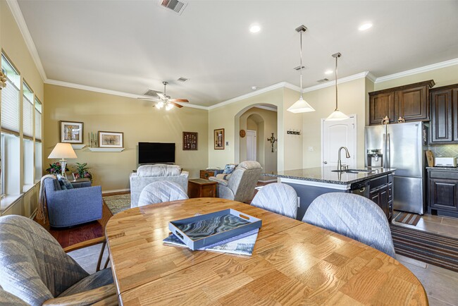 Building Photo - 16930 Makanda Dr