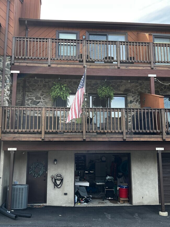 Building Photo - 5G Brookside Hts