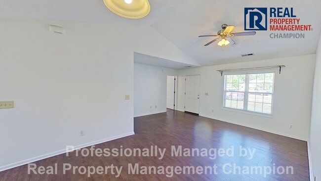 Photo - Freshly Updated 3 BD/2 BA Home with Garage, Fenced Yard Near Smith Creek Park