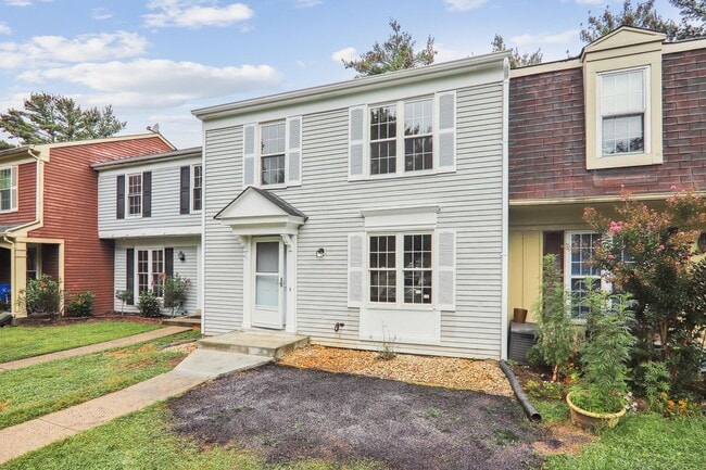 Photo - 18257 Smoke House Ct (Germantown, MD)