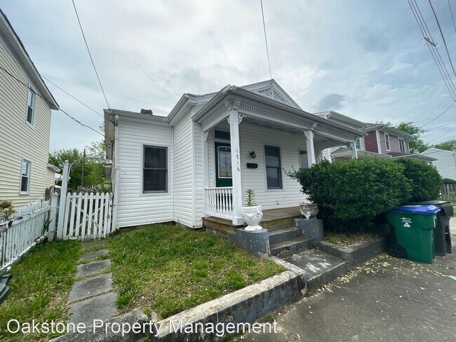Building Photo - 3 br, 2 bath House - 1716 Stockton Street
