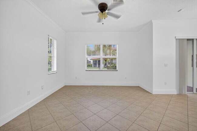 Building Photo - 6072 NW 116th Dr