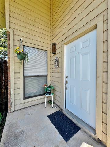Foto del edificio - 1803 Ridgebrook Dr