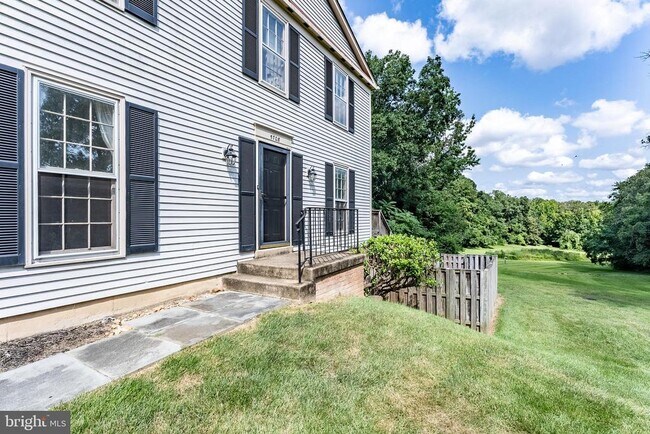 Foto del edificio - 5708 Gladden Ct