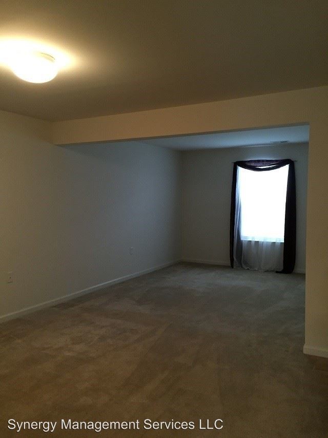 Building Photo - 3 br, 2.5 bath House - 41 Council Court