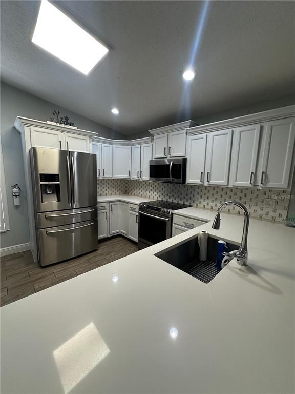 Foto del edificio - 2970 Woolridge Dr