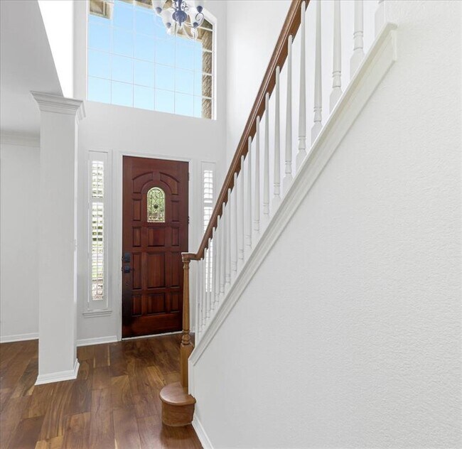 Building Photo - 11117 Calavar Dr
