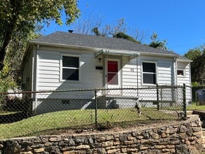 Building Photo - 111 N Cameron Ave