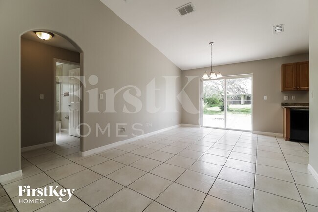 Foto del edificio - 2710 22nd St W