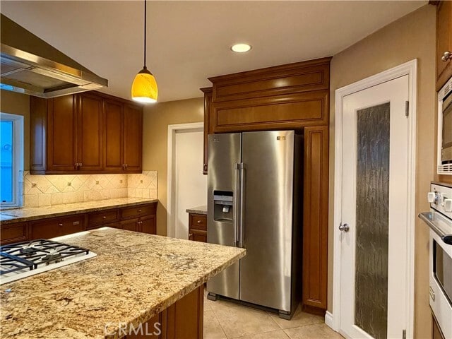 Foto del edificio - 4848 Ironwood Ave