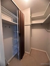 Building Photo - 69 Henel Ave