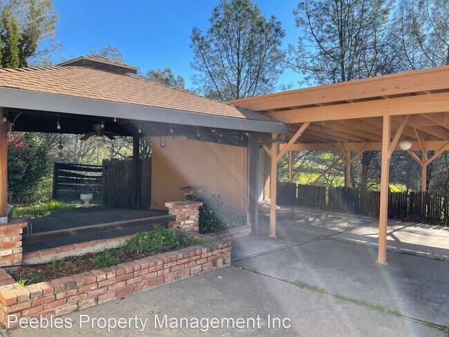 Foto del edificio - 3 br, 2 bath House - 25 Linda Loma Dr.