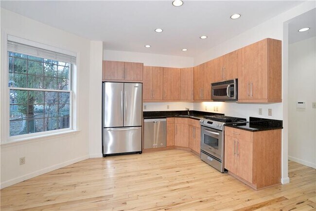 Foto del edificio - 602 Shady Ave