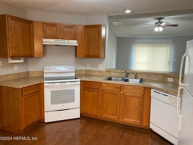 Foto del edificio - 3781 Lauren Crest Ct