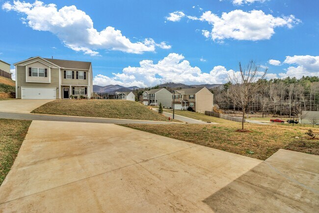 Foto del edificio - 122 Amblers Knl Rd