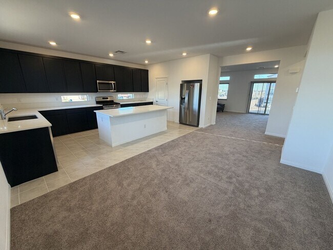 Foto del edificio - Spacious 4/BD 3.5/BA Home in Southern Highlands