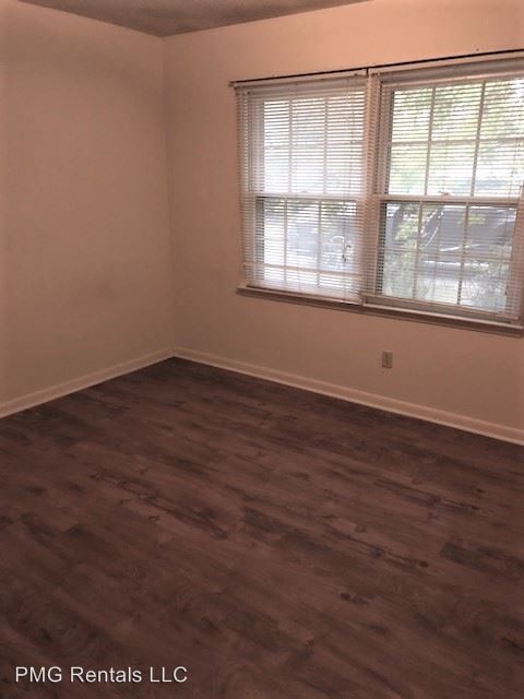 Building Photo - 108 N Edgewood Dr