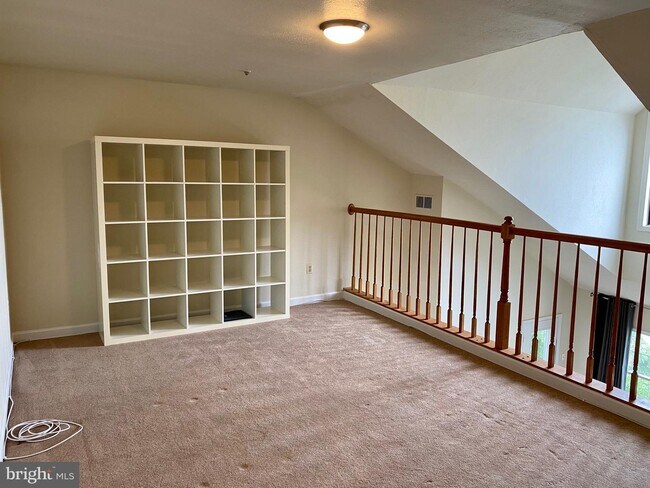 Building Photo - 6830 Hayley Ridge Way