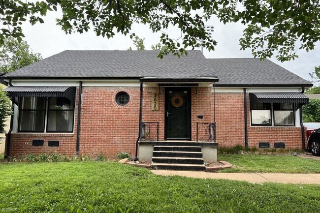 Foto del edificio - 3 br, 1.5 bath House - 2620 Denniston Drive