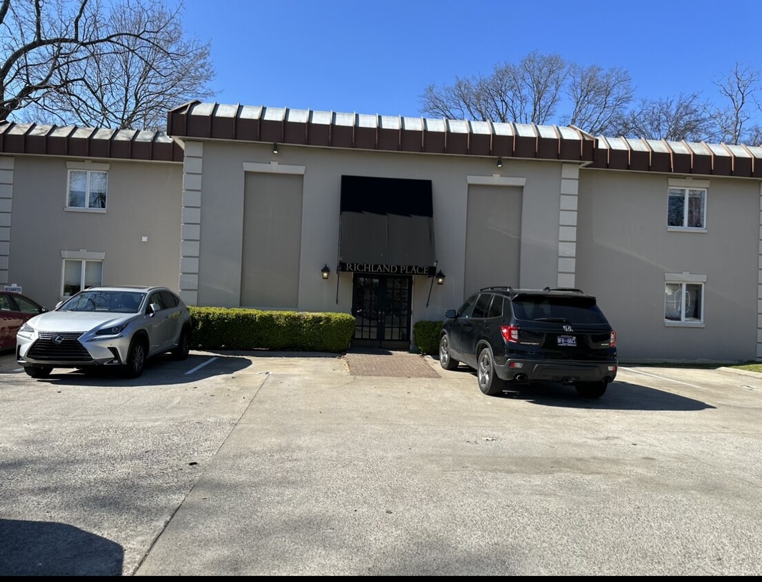 Foto principal - 3520 West End Ave