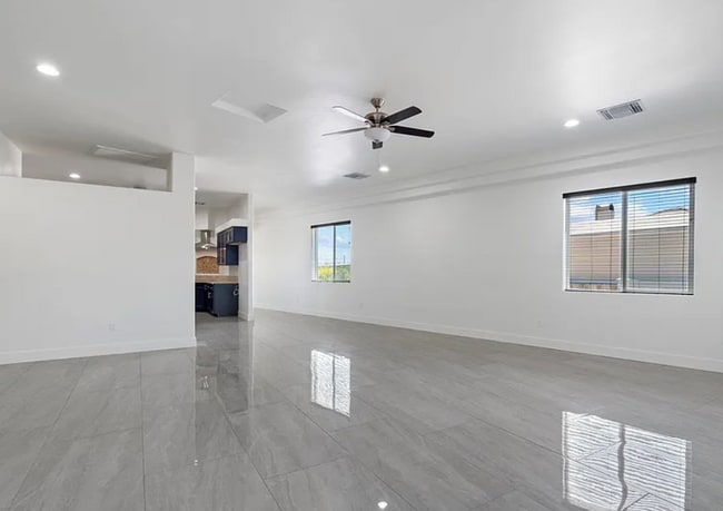 Foto del edificio - 28301 N 154th St