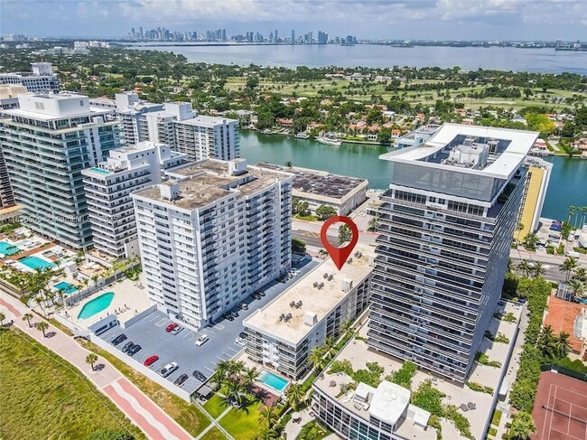 Building Photo - 5845 Collins Ave