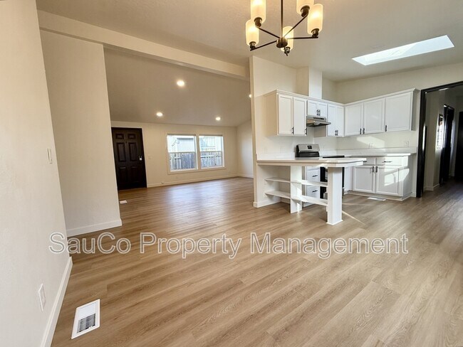 Foto del edificio - 548 N 9th St