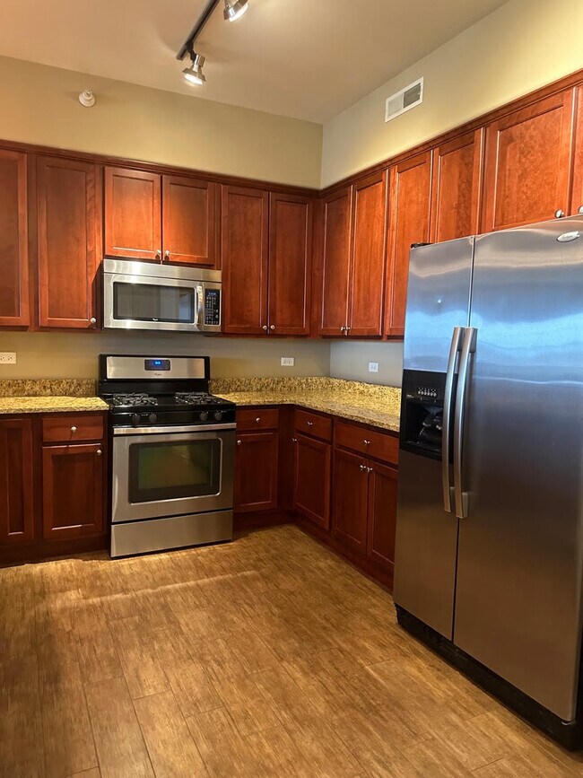 1 Itasca Pl Unit 426, Itasca, IL 60143 Condo for Rent in Itasca, IL