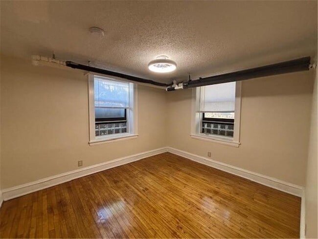 Building Photo - 1401 Willow St