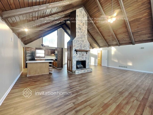 Foto del edificio - 3684 Leisure Ct