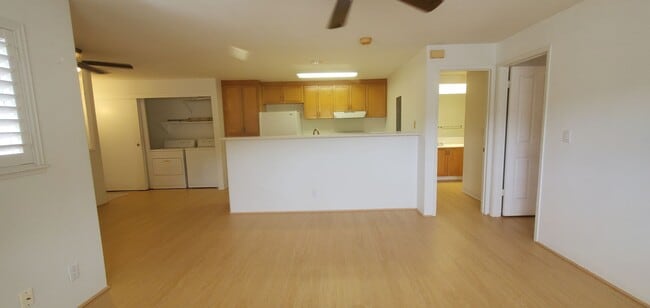 Building Photo - Lalea at Hawaii Kai - Move in Ready One Be...