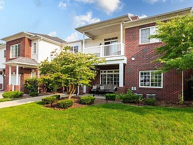 Foto del edificio - 5439 Twin Oaks Dr