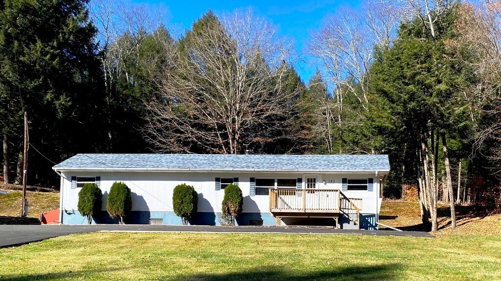 Primary Photo - 141 Gale Rd