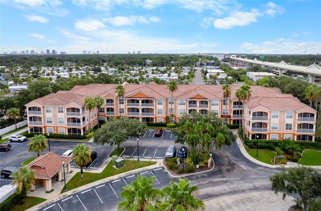 Building Photo - 5000 Culbreath Key Way
