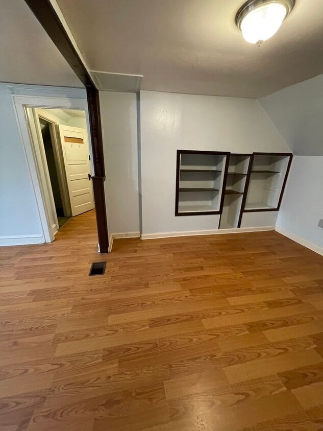 Building Photo - 2545 N 52nd St