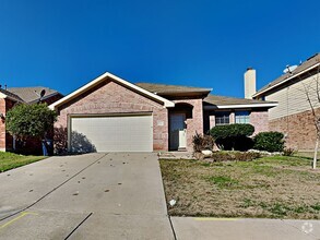 Building Photo - 13113 Settlers Trail