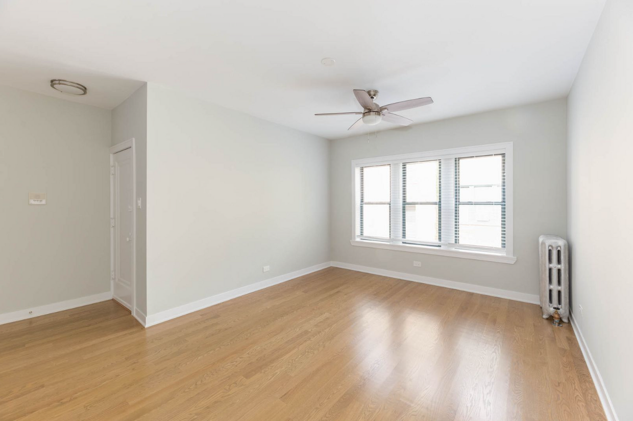 Foto principal - 4828 N Wolcott Ave