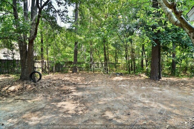 Building Photo - 121 Manorwood Ct