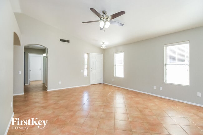 Building Photo - 2834 S Paseo Loma