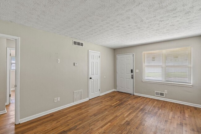 Foto del edificio - 1595 Carlisle St NW