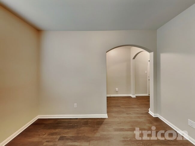 Foto del edificio - 14205 Open Range Dr