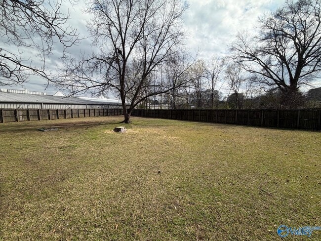 Foto del edificio - 756 Morris St SW