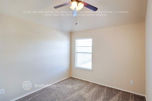 Foto del edificio - 5000 Blackwood Dr