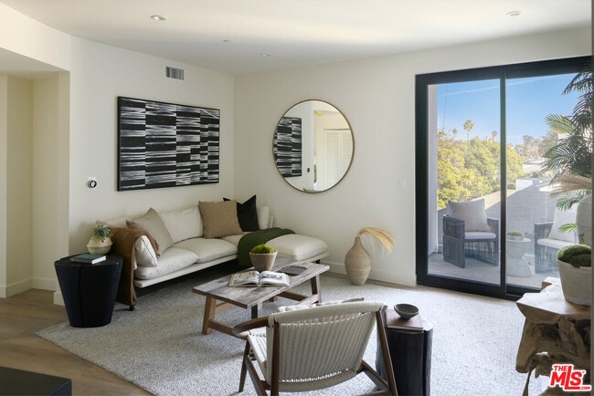 Foto del edificio - 1110 Spaulding Ave