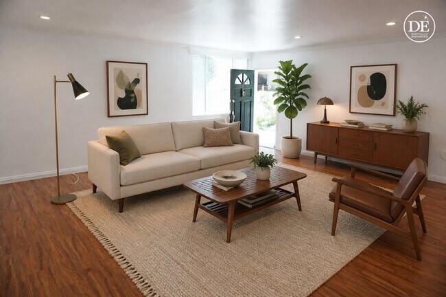 Foto del edificio - 4610 Densmore Ave