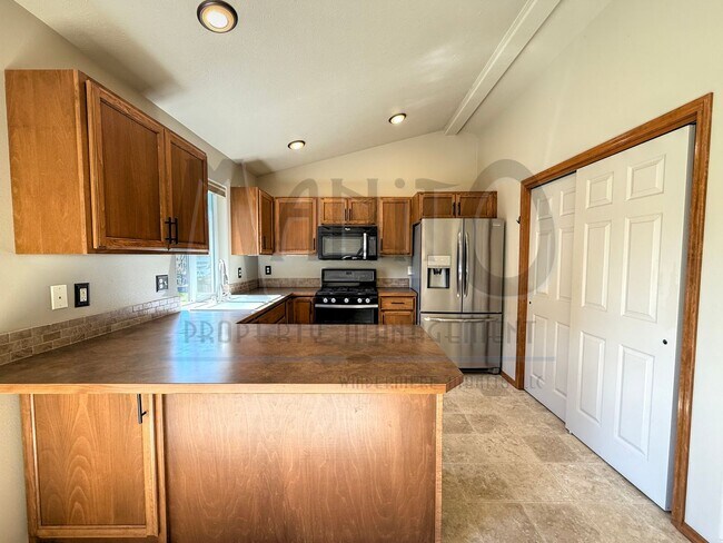 Foto del edificio - Sprawling Mead Home **MOVE IN SPECIAL**