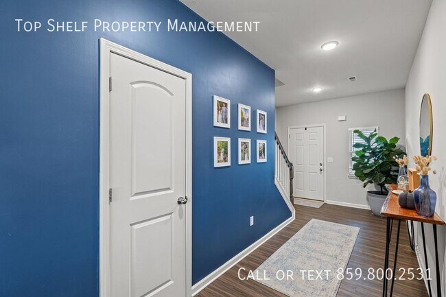Building Photo - Beautiful 4 Bedroom with the first month f...