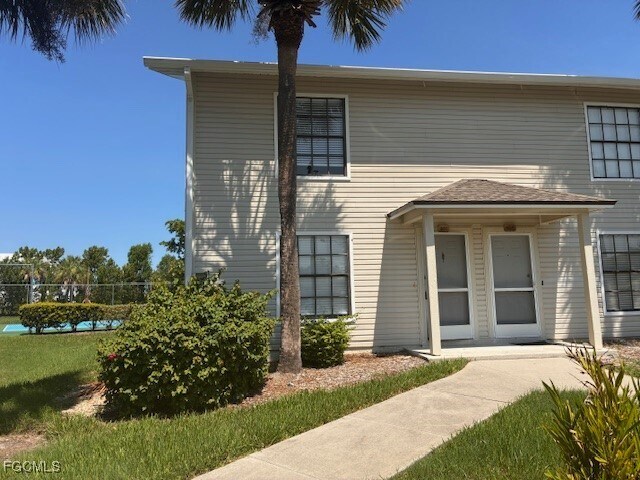 Foto del edificio - 17350 W Carnegie Cir